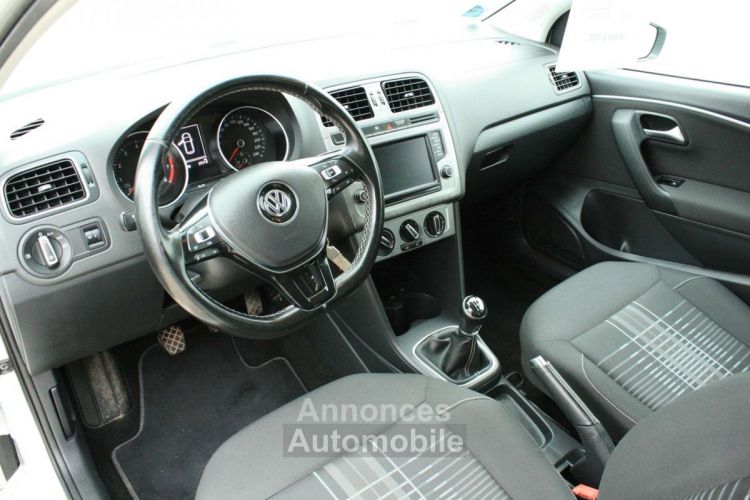 Volkswagen Polo 1.0 60CH LOUNGE 3P - <small></small> 8.990 € <small>TTC</small> - #10