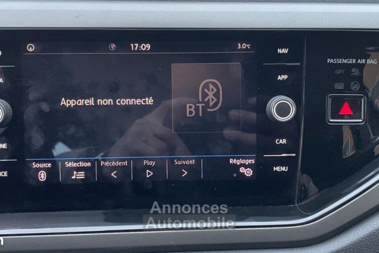 Volkswagen Polo 1.0 TSI 95 CONFORT LINE APPLE CARPLAY RADAR AV-AR - <small></small> 11.775 € <small>TTC</small> - #20