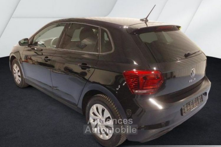 Volkswagen Polo 1.0 TSI 95 DSG Confortline 04/2021 - <small></small> 20.490 € <small>TTC</small> - #2