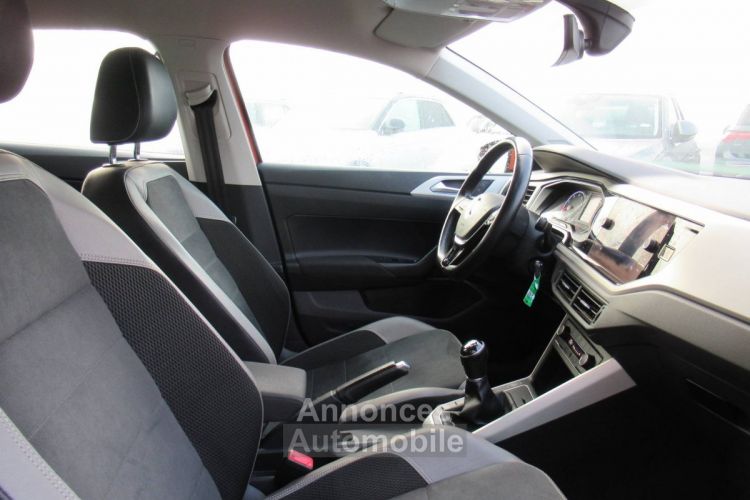 Volkswagen Polo 1.0 TSI 95 S&S BVM5 Carat - <small></small> 17.990 € <small>TTC</small> - #29