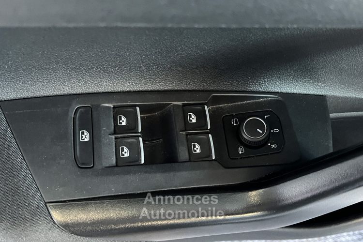 Volkswagen Polo 1,0 TSI 95 STYLE DSG7 GPS CAMERA REGULATEUR ADAPTATIF IQ DRIVE PARK PILOT APPLE CARPLAY DIGITAL - <small></small> 19.990 € <small>TTC</small> - #28