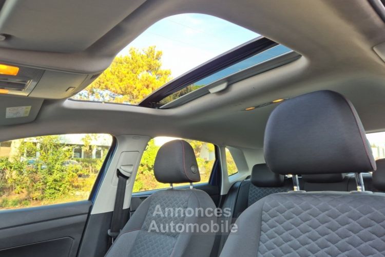 Volkswagen Polo 1.0 TSI 95ch DSG7 CONNECT / TOIT OUVRANT / CARPLAY / SIEGES CHAUFFANTS / GARANTIE 12 MOIS - <small></small> 14.980 € <small>TTC</small> - #19