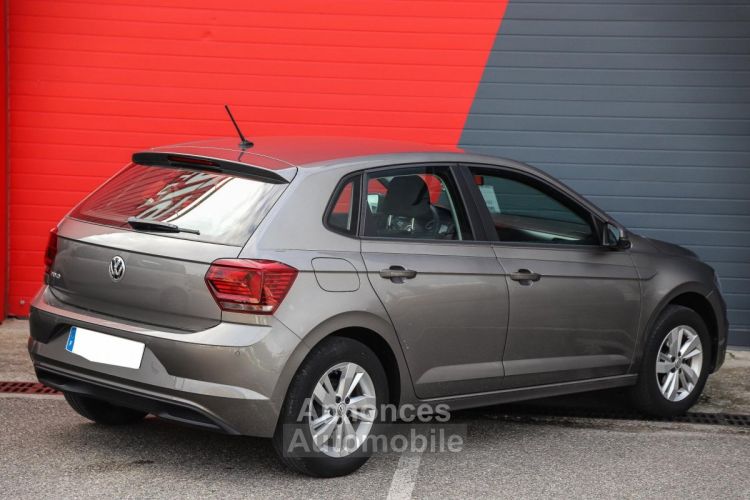 Volkswagen Polo 1.0i 80 VI Edition RADAR AV/ARR CARPLAY - <small></small> 12.970 € <small></small> - #3