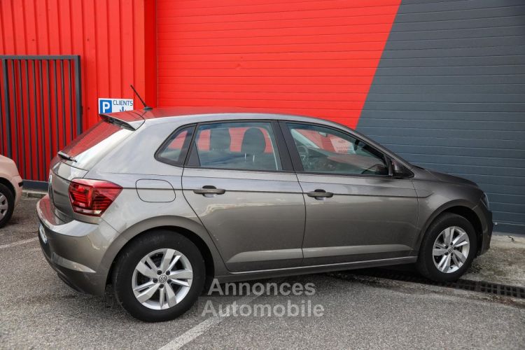 Volkswagen Polo 1.0i 80 VI Edition RADAR AV/ARR CARPLAY - <small></small> 12.970 € <small></small> - #17