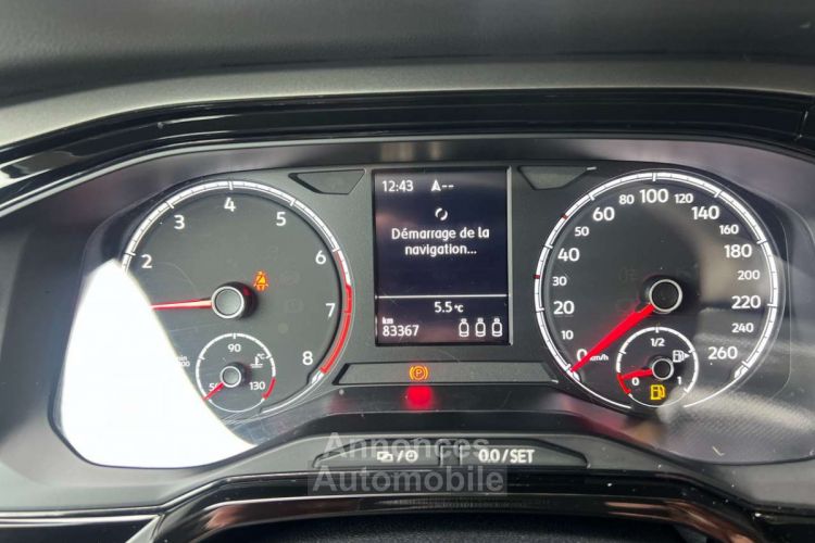 Volkswagen Polo 1.0i 80cv Confort line navig clim Appel CarPlay - <small></small> 12.850 € <small>TTC</small> - #14