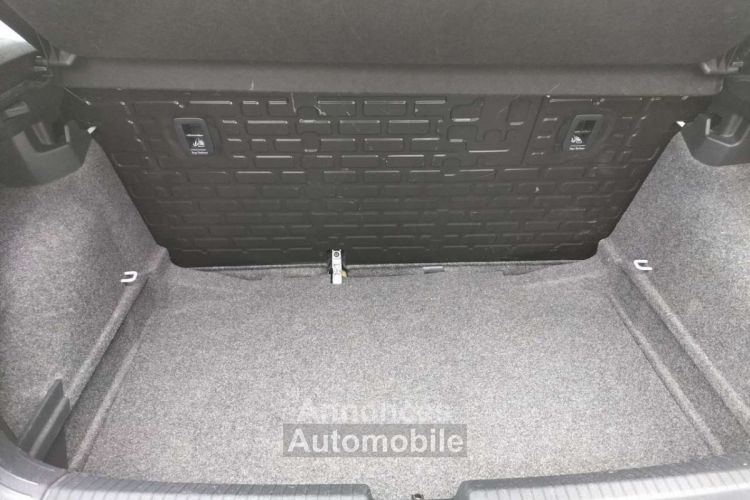 Volkswagen Polo 1.0i Trendline NAVI CLIM PETITE TAXE USB - <small></small> 13.490 € <small>TTC</small> - #10