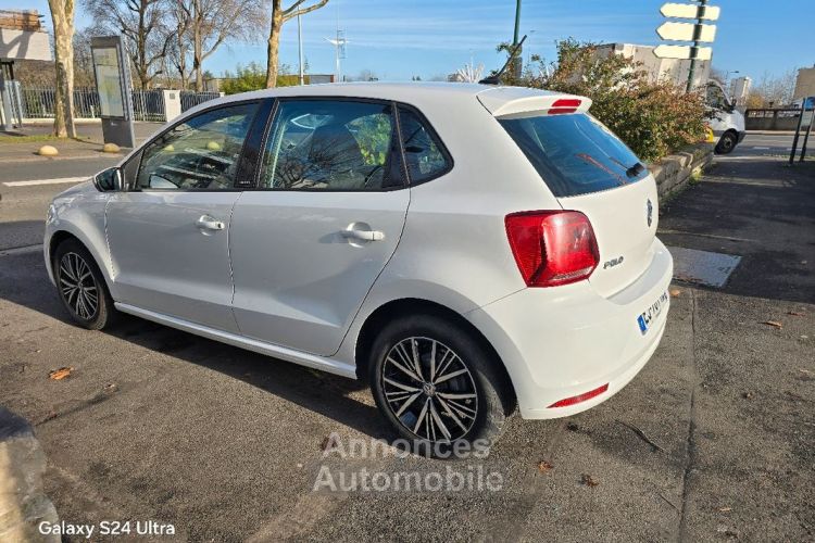 Volkswagen Polo 1.0L Ess 60ch Allstar 01-2017 GARANTIE - <small></small> 7.990 € <small>TTC</small> - #5