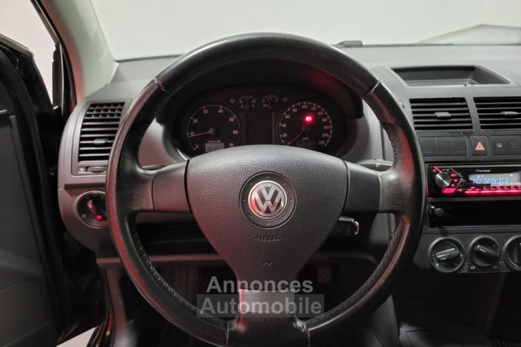 Volkswagen Polo 1.2 60 CH - <small></small> 5.990 € <small>TTC</small> - #16