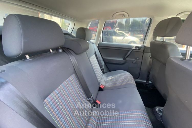 Volkswagen Polo 1.2 60CH TRENDLINE 5P - <small></small> 3.490 € <small>TTC</small> - #4