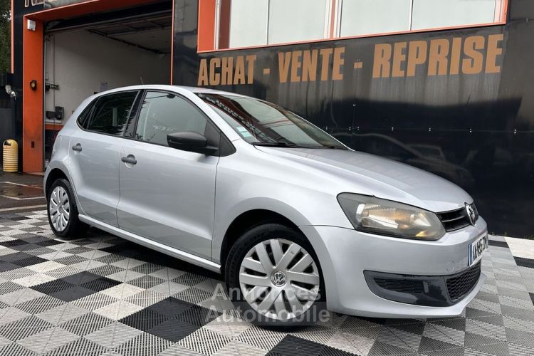 Volkswagen Polo 1.2 60CH TRENDLINE 5P - <small></small> 3.990 € <small>TTC</small> - #1