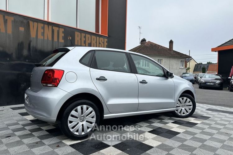 Volkswagen Polo 1.2 60CH TRENDLINE 5P - <small></small> 3.990 € <small>TTC</small> - #2