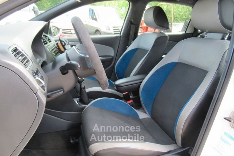 Volkswagen Polo 1.4 GT BlueMotion - 150 - MANU - 8 ROUES - 119000 KM - ALCANTARA - 2013 - 9200€ - <small></small> 9.200 € <small>TTC</small> - #9