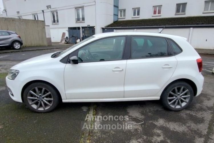 Volkswagen Polo 1.4 TDI 90CH SPORTLINE 5P - <small></small> 10.990 € <small>TTC</small> - #3