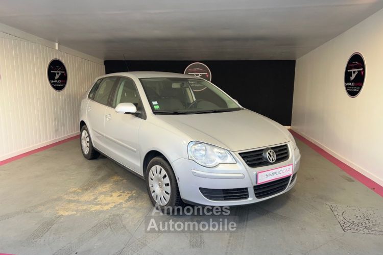 Volkswagen Polo 1.6 16S 105 Confortline Tiptronic A - <small></small> 8.490 € <small>TTC</small> - #1