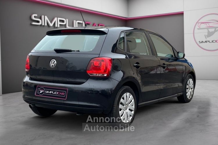 Volkswagen Polo 1.6 TDI 90 Confortline - ENTRETIENS + DISTRIBUTION NEUVE - <small></small> 7.990 € <small>TTC</small> - #14