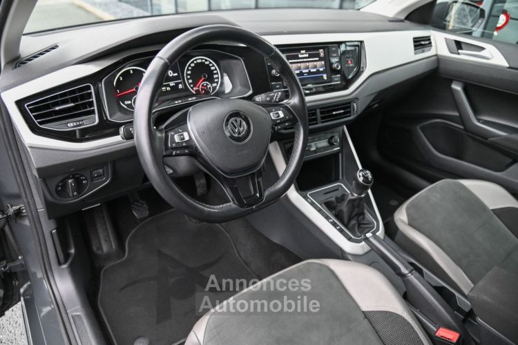 Volkswagen Polo 1.6 TDI Highline Teilleder - <small></small> 13.790 € <small>TTC</small> - #9