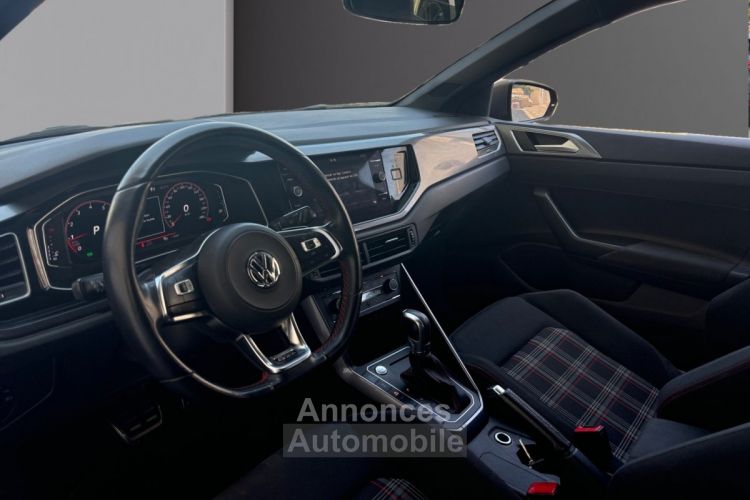 Volkswagen Polo 2.0 TSI 200 SS DSG6 GTI *GARANTIE 12 MOIS* LIGNE MILTEK / ENTRETIEN A JOUR / CARPLAY / ACC (REGULATEUR DISTANCE) - <small></small> 19.990 € <small>TTC</small> - #13