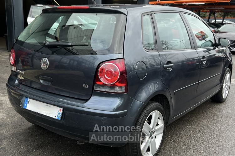 Volkswagen Polo 4 IV PHASE 2 CARAT 1.6 105 Cv BOITE AUTOMATIQUE CUIR BLUETOOTH 5 Pts - GARANTIE 1 AN - <small></small> 7.970 € <small>TTC</small> - #2