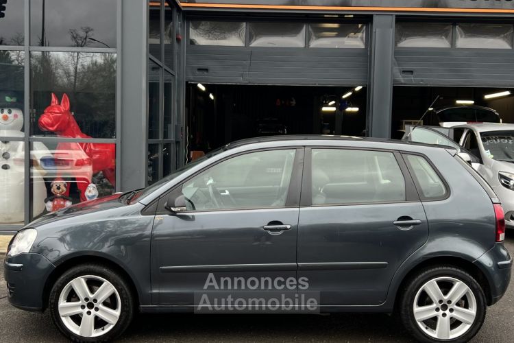 Volkswagen Polo 4 IV PHASE 2 CARAT 1.6 105 Cv BOITE AUTOMATIQUE CUIR BLUETOOTH 5 Pts - GARANTIE 1 AN - <small></small> 7.970 € <small>TTC</small> - #3