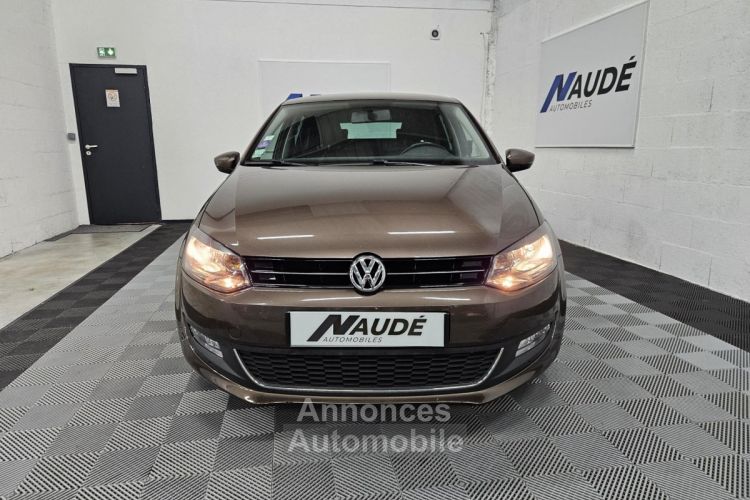 Volkswagen Polo 5 V 1.4i 85 CH Life - <small></small> 10.490 € <small>TTC</small> - #2