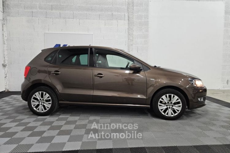 Volkswagen Polo 5 V 1.4i 85 CH Life - <small></small> 10.490 € <small>TTC</small> - #8