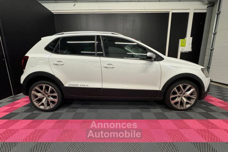 Volkswagen Polo CROSS 1.4L TDI 90ch SUIVI COMPLET SECONDE MAIN - <small></small> 9.990 € <small>TTC</small> - #9