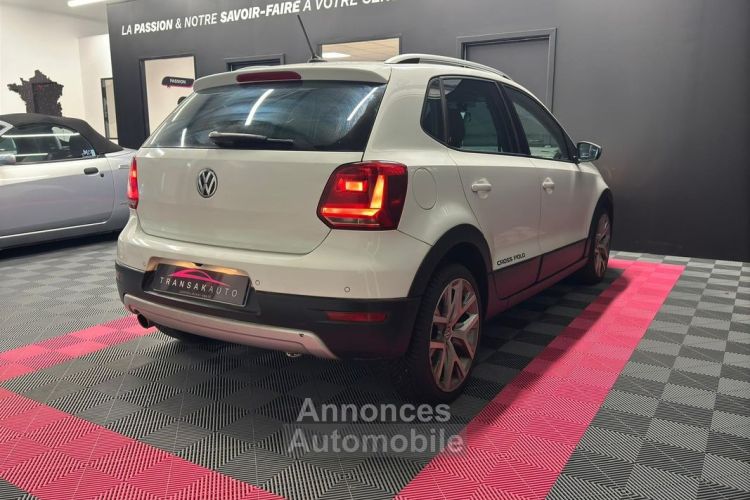 Volkswagen Polo CROSS 1.4L TDI 90ch SUIVI COMPLET SECONDE MAIN - <small></small> 9.990 € <small>TTC</small> - #11