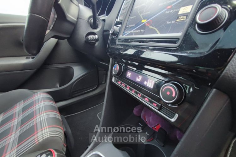 Volkswagen Polo GTI 1.8 TSI 192ch BlueMotion Technology 3p (CarPlay, Régulateur, Sièges chauffants) - <small></small> 12.990 € <small>TTC</small> - #24