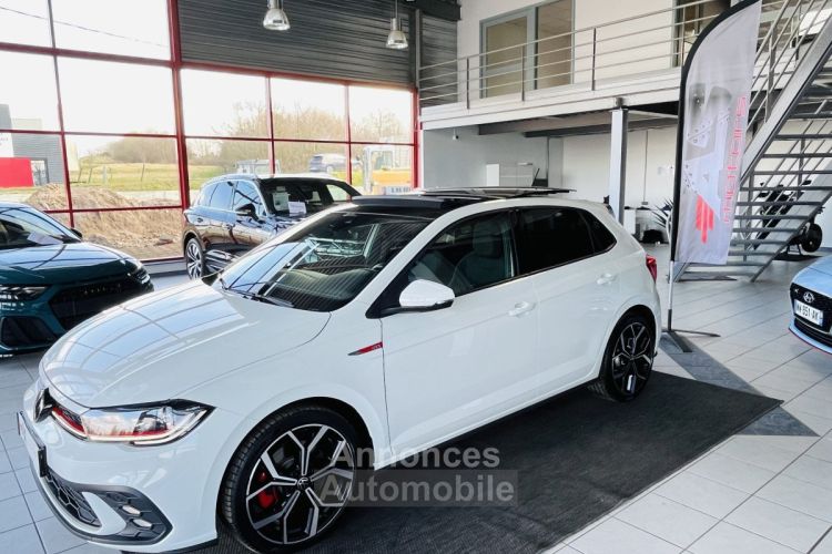 Volkswagen Polo GTI 2,0 207 DSG7 TOIT PANORAMIQUE OUVRANT DMS GPS CAMERA KEYLESS REGULATEUR IQ.DRIVE LIMITEUR D - <small></small> 27.990 € <small>TTC</small> - #1