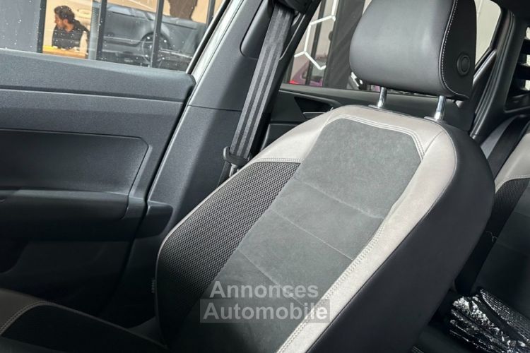 Volkswagen Polo GTI 2.0 TSI 200 ch SS DSG6 Sièges chauffants Virtual Cockpit Camera - <small></small> 23.990 € <small>TTC</small> - #27