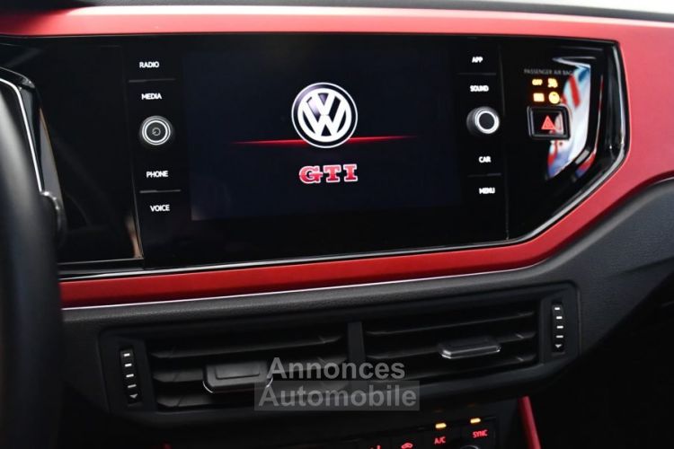 Volkswagen Polo GTI 2.0 TSI 200 DSG Car Play Virtual Régulateur Mode Front JA 17 - <small></small> 22.990 € <small>TTC</small> - #28