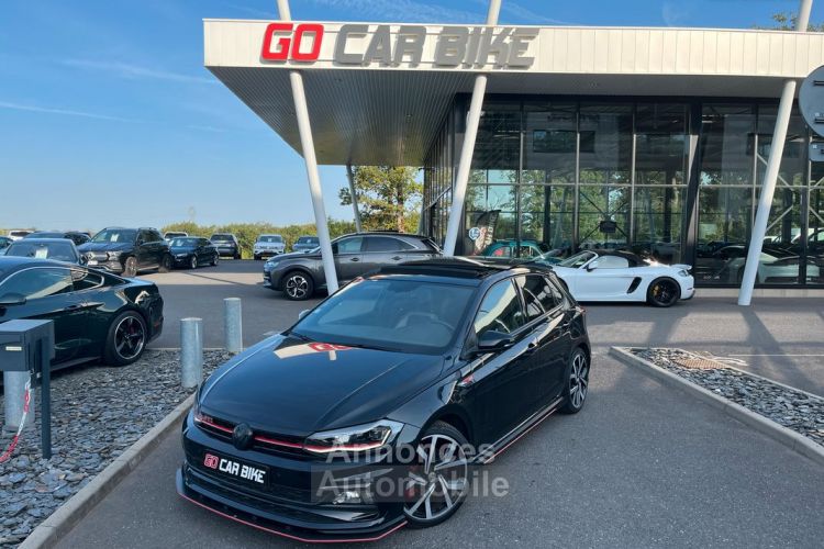 Volkswagen Polo GTI 200 ch Toit Ouvrant Sono Beats Carplay Virtual Alcantara Caméra LED 18 pouces GARANTIE 6 ANS 299-mois - <small></small> 21.957 € <small>TTC</small> - #1