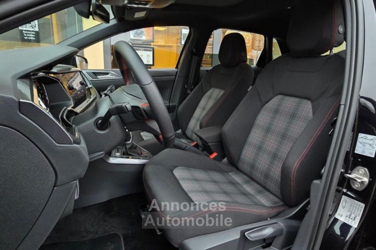 Volkswagen Polo GTI 205 CH 2.0 TSI CAMERA CARPLAY TOIT OUVRANT - <small></small> 30.990 € <small>TTC</small> - #10