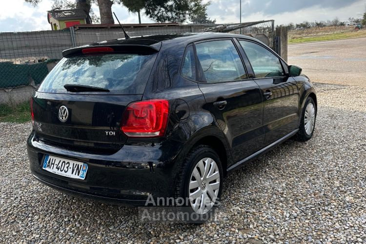 Volkswagen Polo Polo 5 2009 5 Cv 163000 Km Contrôle Technique Ok Garantie 3 Mois Freins Avant Neuf Distribution Neuve Révision Neuve Équipements : Jante Alu Cli - <small></small> 5.699 € <small></small> - #2