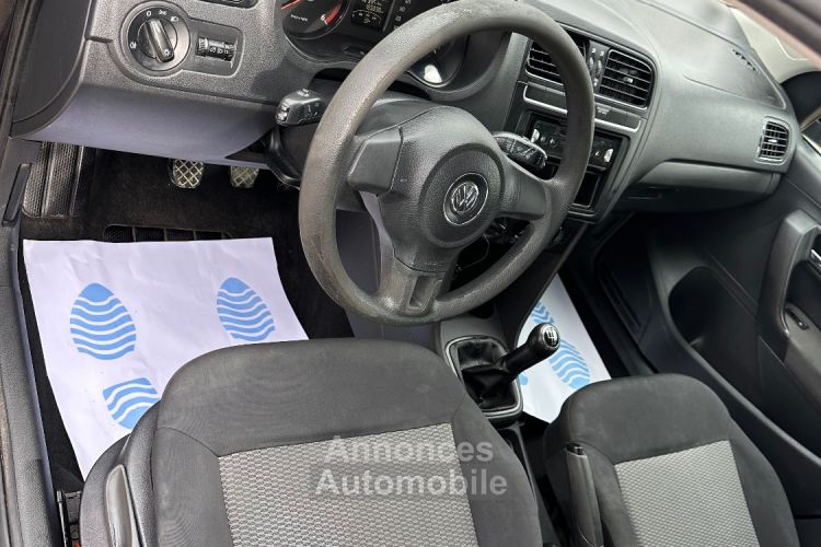 Volkswagen Polo Polo 5 2009 5 Cv 163000 Km Contrôle Technique Ok Garantie 3 Mois Freins Avant Neuf Distribution Neuve Révision Neuve Équipements : Jante Alu Cli - <small></small> 5.699 € <small></small> - #6