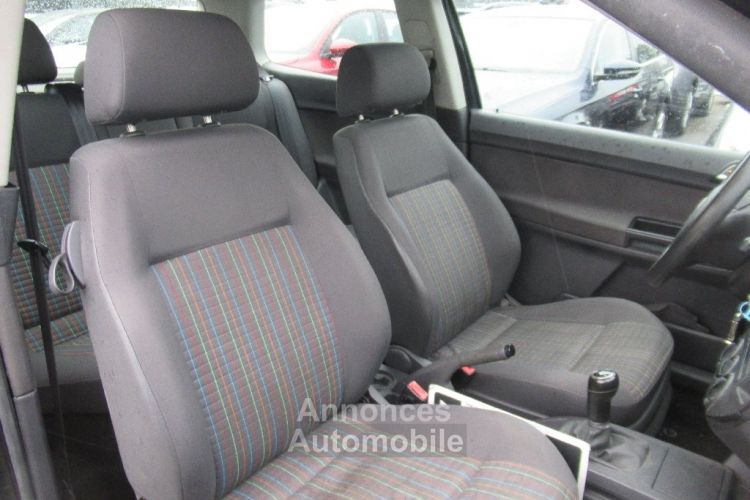 Volkswagen Polo TDI 70  - <small></small> 3.990 € <small>TTC</small> - #9