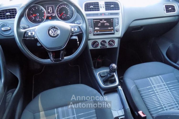 Volkswagen Polo V 1.0 60ch Lounge 5p - <small></small> 9.690 € <small>TTC</small> - #9