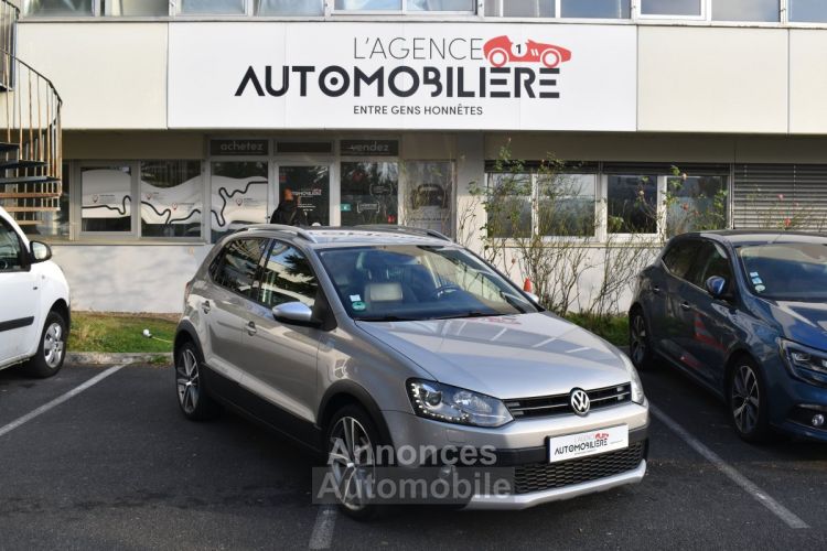 Volkswagen Polo V Cross 1.2 TSi 105 cv ENTRETIEN EXCLUSIVE - <small></small> 7.390 € <small>TTC</small> - #1