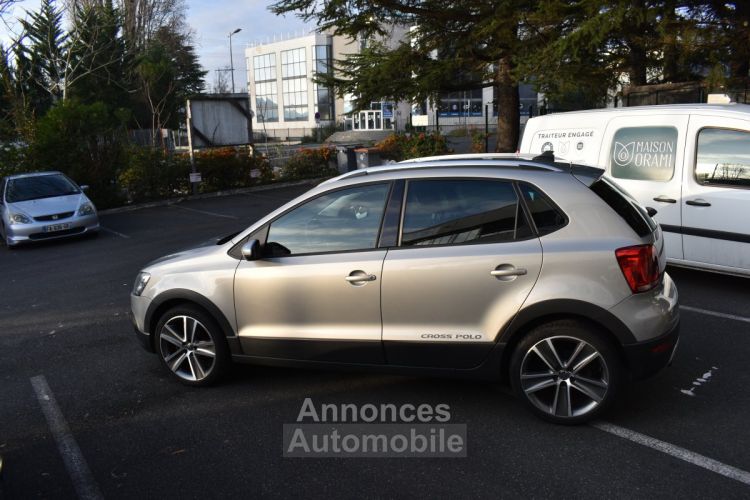 Volkswagen Polo V Cross 1.2 TSi 105 cv ENTRETIEN EXCLUSIVE - <small></small> 7.390 € <small>TTC</small> - #4