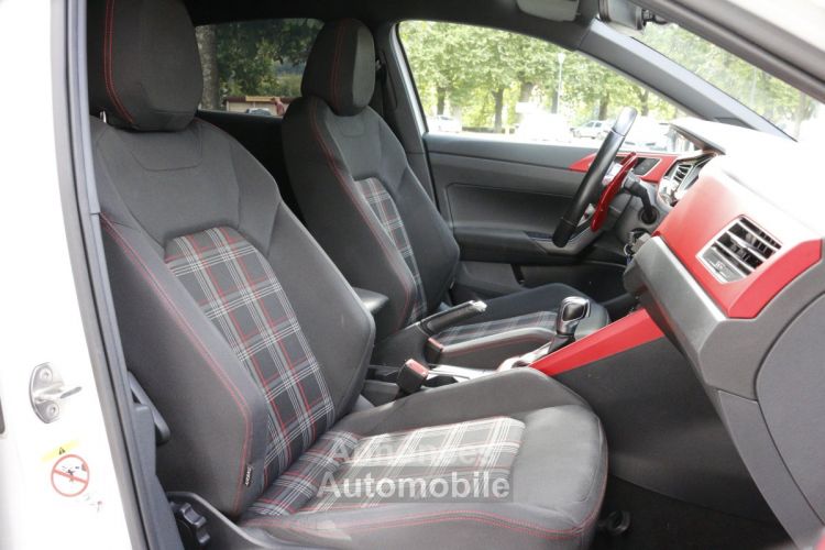 Volkswagen Polo VI GTI 2.0 TFSI 200 DSG6 (ACC, Sièges chauffants, Caméra de recul...) - <small></small> 19.990 € <small>TTC</small> - #8