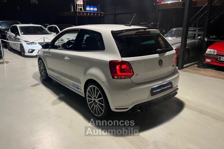 Volkswagen Polo WRC 2.0 TSI 220 cv ENTIÈREMENT D'ORIGINE / ÉTAT NEUF - <small></small> 19.490 € <small>TTC</small> - #32