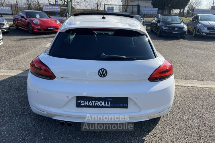 Volkswagen Scirocco 1.4 TSI 122ch MATCH BV6 Toit Ouvrant GPS Sièges chauffants - <small></small> 9.990 € <small>TTC</small> - #10