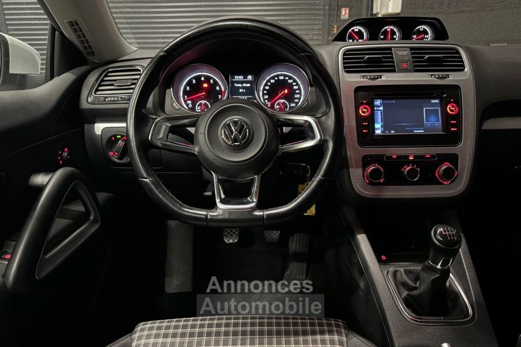 Volkswagen Scirocco 1.4 TSI 125 ch BVM6 Française - <small></small> 12.990 € <small>TTC</small> - #10