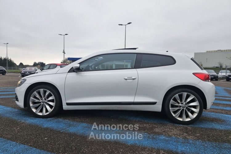 Volkswagen Scirocco 2.0 TDI - 140  COUPE + T.O ! - <small></small> 12.290 € <small>TTC</small> - #16