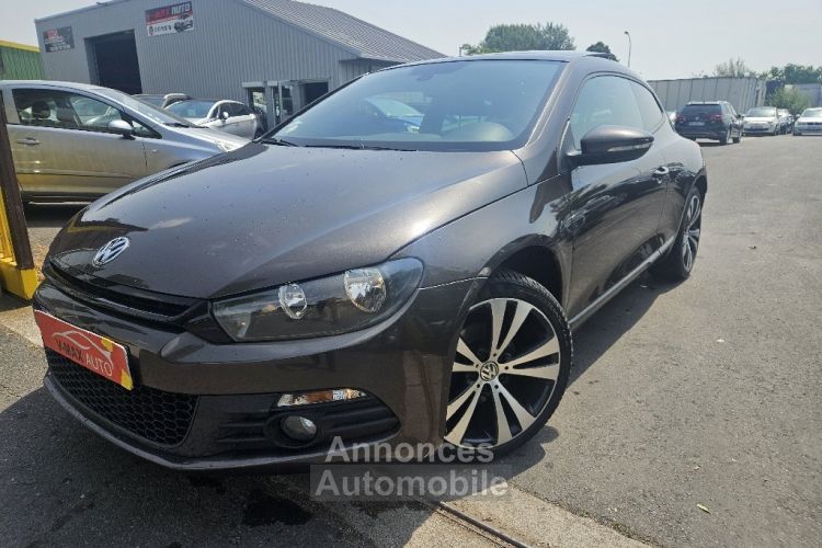 Volkswagen Scirocco 2.0 TDI 140 FAP Carat - <small></small> 10.490 € <small>TTC</small> - #1