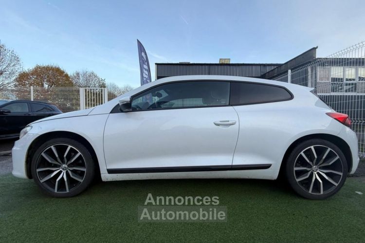 Volkswagen Scirocco 2.0 TDI 150ch - DSG 6 -  Carat - <small></small> 17.490 € <small>TTC</small> - #12