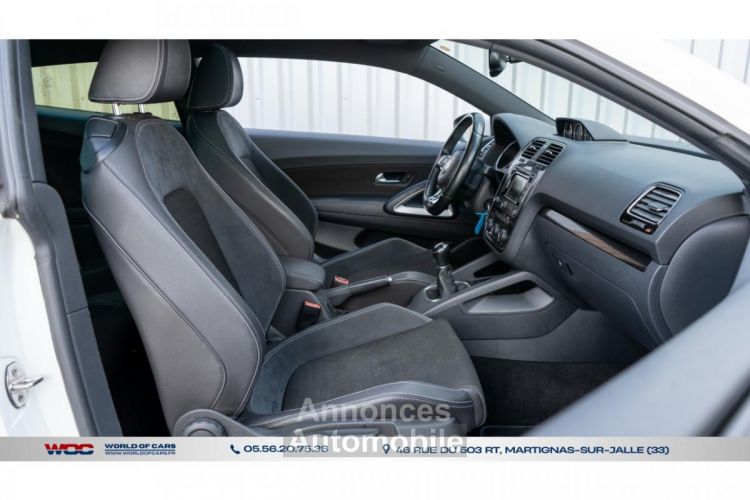 Volkswagen Scirocco 2.0 TDI 150ch SPORTLINE - <small></small> 14.490 € <small>TTC</small> - #51