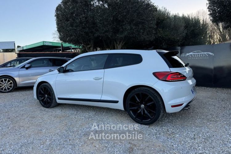 Volkswagen Scirocco 2.0 TDI 184CH BLUEMOTION TECHNOLOGY FAP BLACK SESSION DSG6 - <small></small> 16.990 € <small>TTC</small> - #10