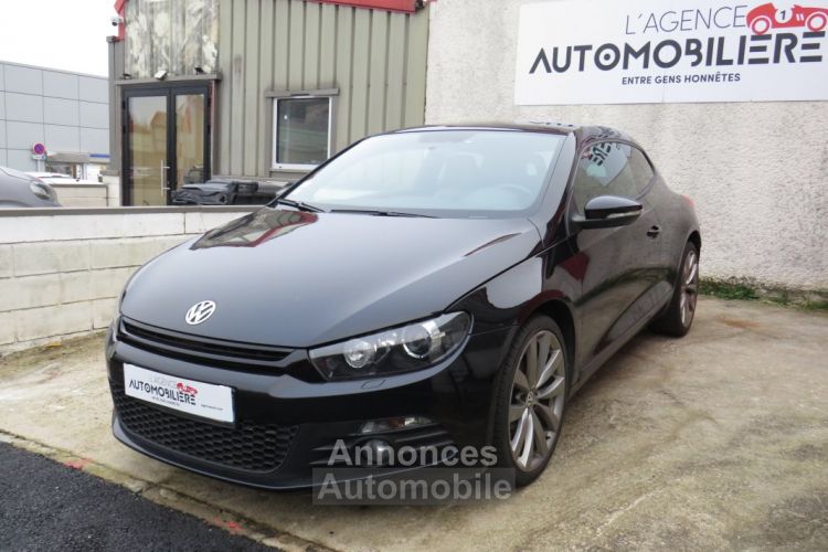 Volkswagen Scirocco 2.0 tsi carat - <small></small> 11.990 € <small>TTC</small> - #1