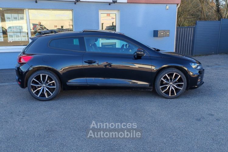 Volkswagen Scirocco TDI 150 DSG6 CARAT 2eme main - <small></small> 15.490 € <small>TTC</small> - #8